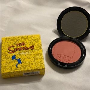 COPY - MAC The Simpsons powder blush side show you